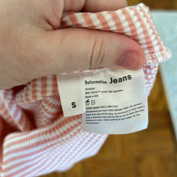 Reformation size S striped crop gable top - Picture 4 of 4